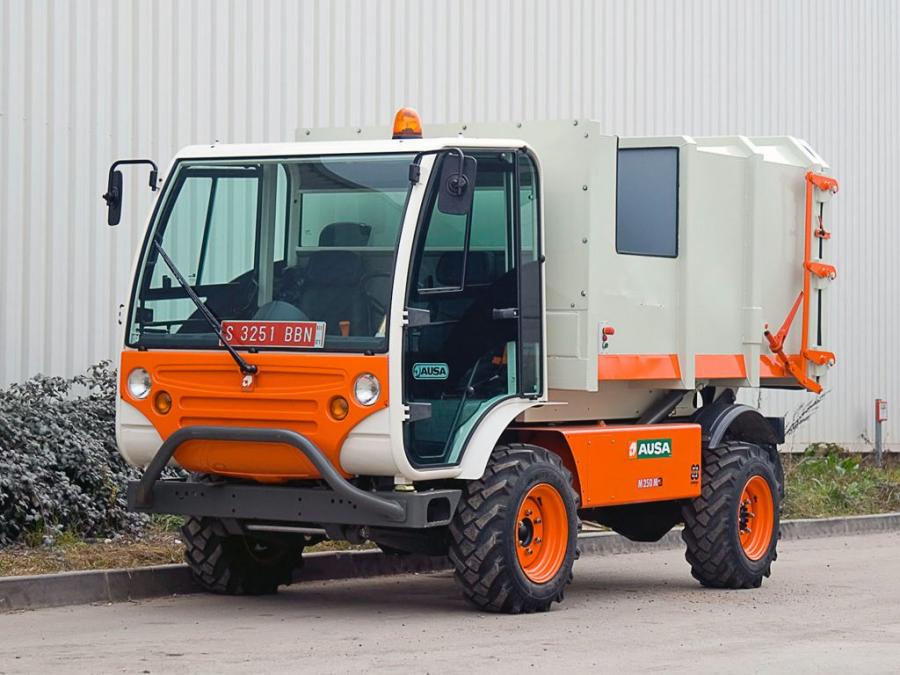  AUSA M 250 M 2008 года  (фото 5 из 15)